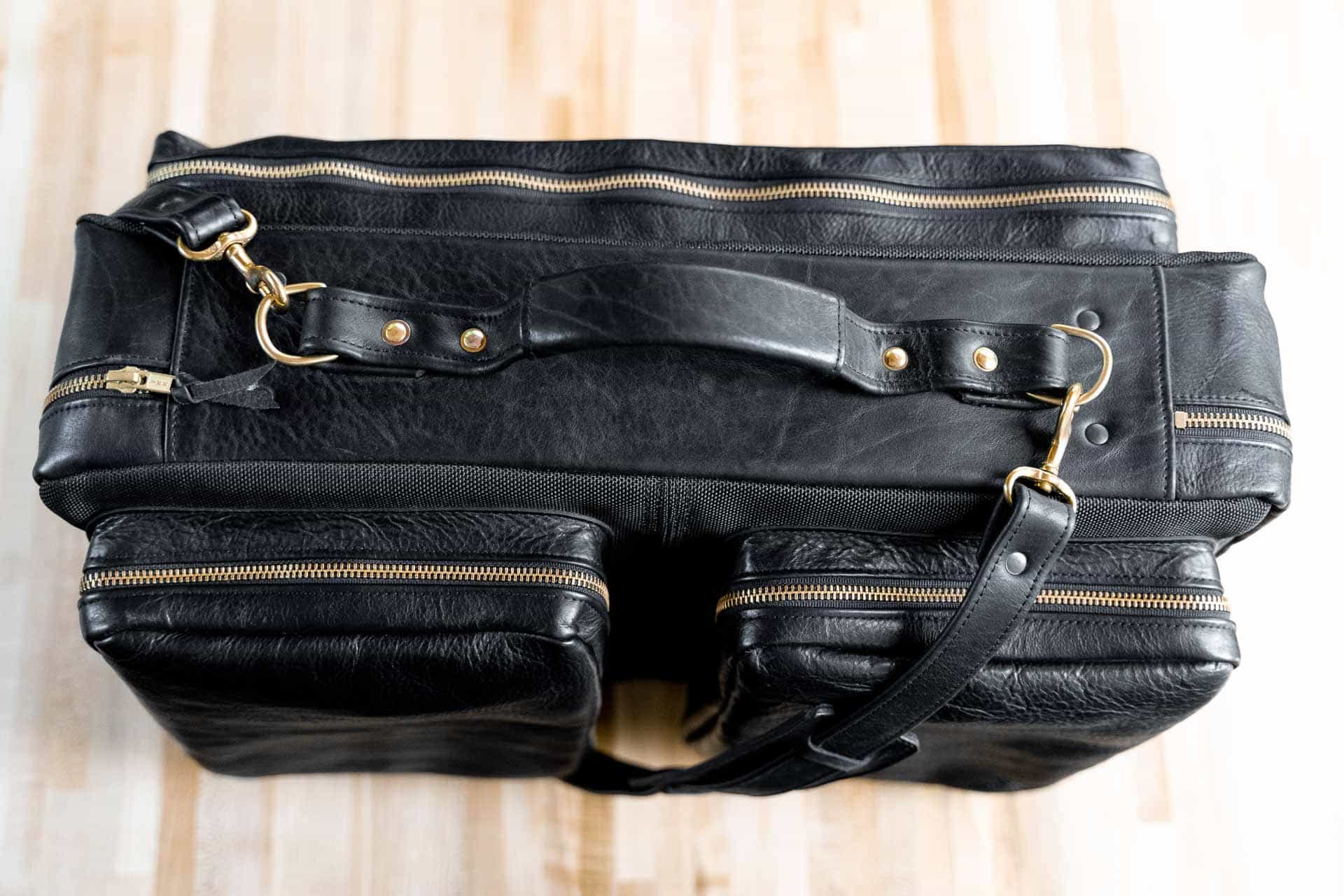 leather flight bag for pilots