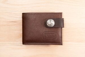 Mens Leather Bifold Wallet With Snap Closure - Brown - Made In Usa